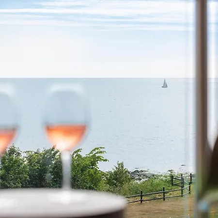 Fredensborg Hotel 4*