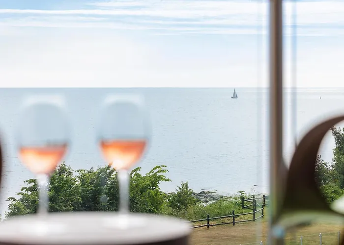 Fredensborg Hotel 4*