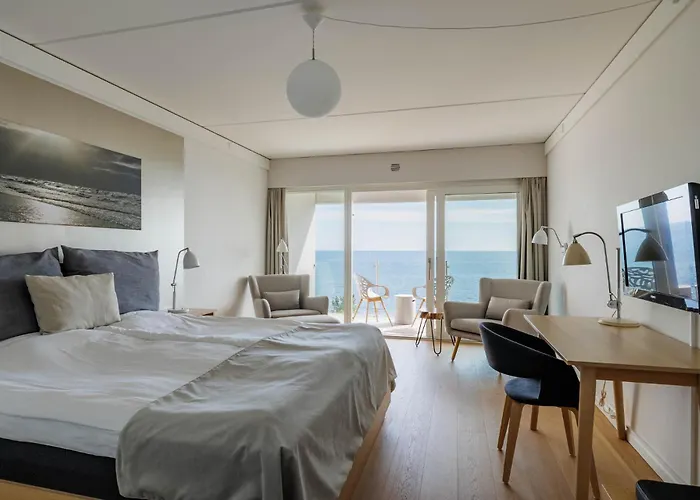 Fredensborg 4* Ronne